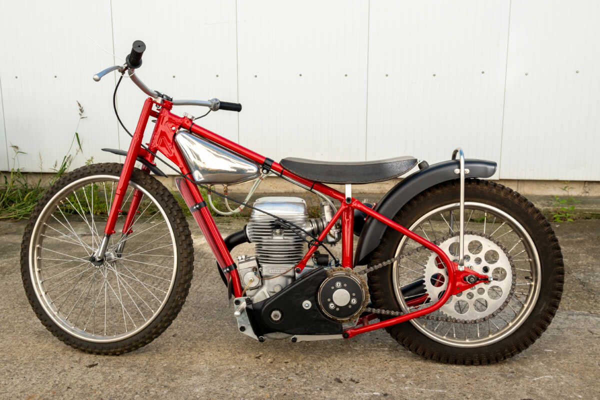 206928 Jawa DT500 Salakmotor 2 szelepes