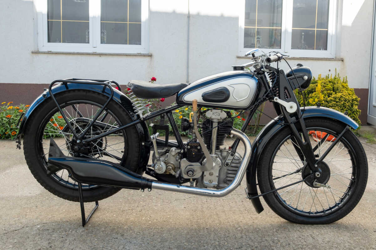 206881 NSU 351 ot 1951