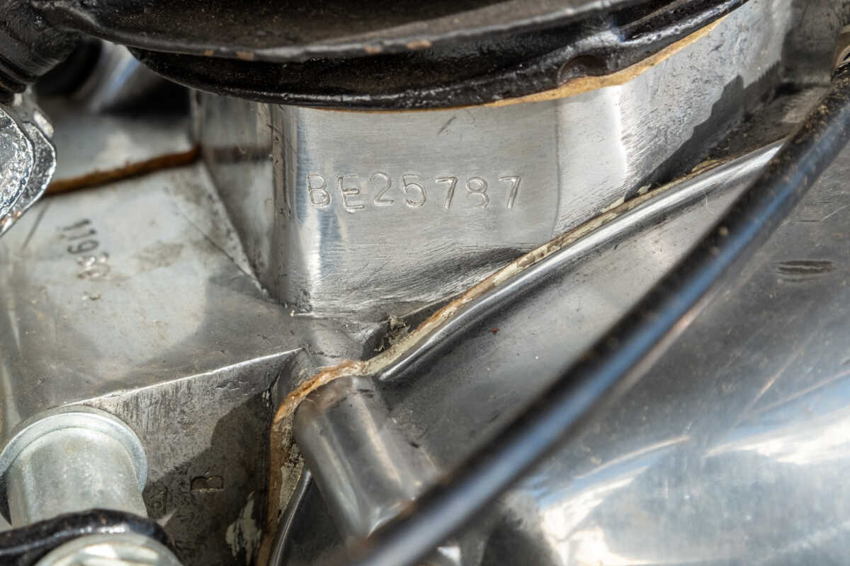 206929 Csepel 125 ezüst tank