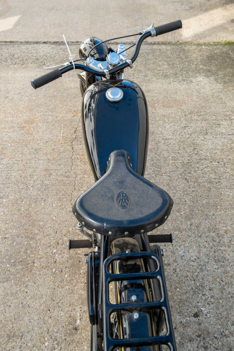 206919 Csepel 125/50