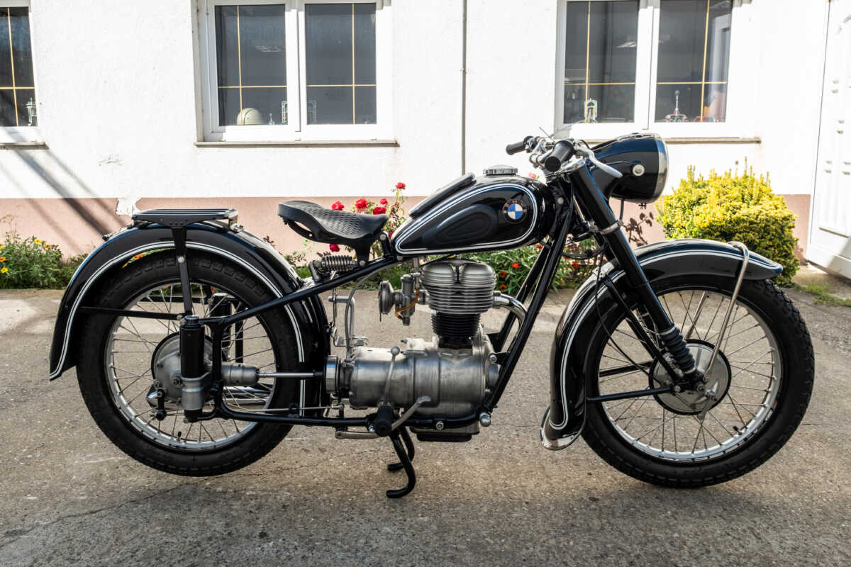 206927 BMW R25