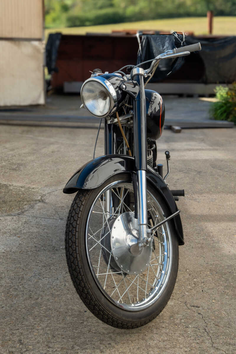 206894 Pannonia T2 Fekete