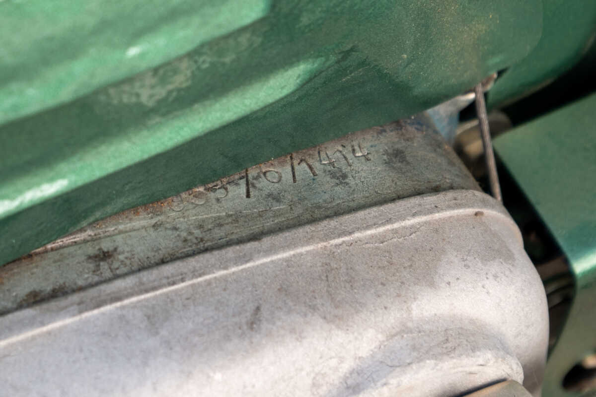 206906 Berva zöld
