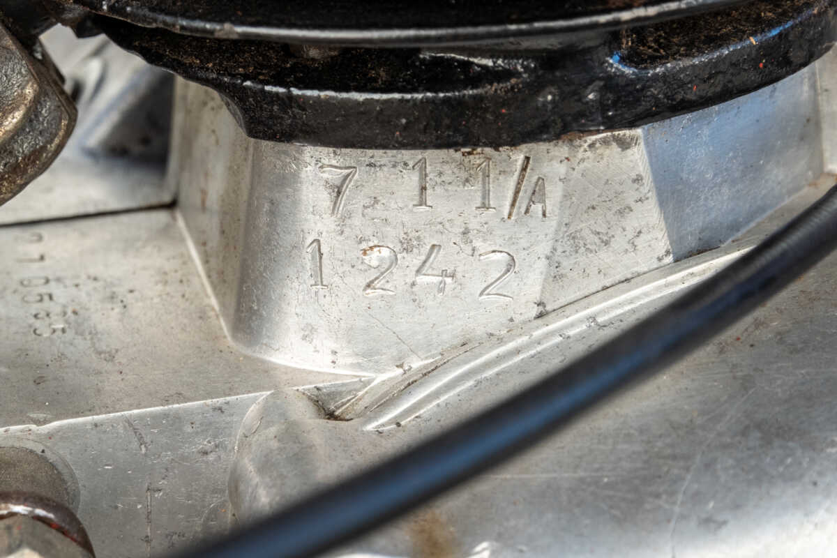 208649 Csepel 125T Piros Eredeti állapot